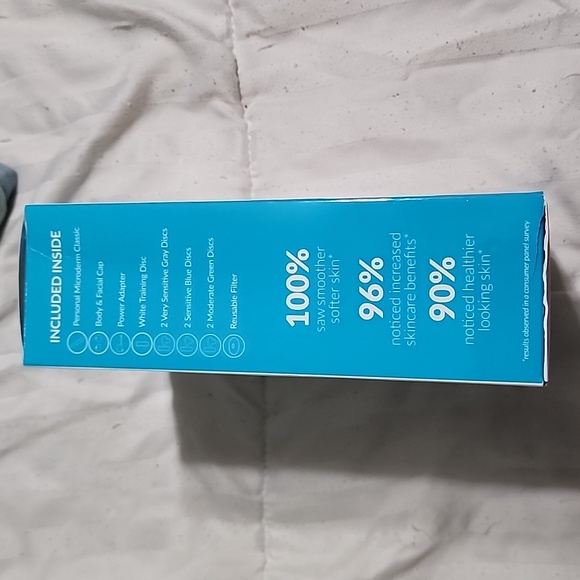 PMD Personal Microderm - Classic Caps - Picture 3 of 5